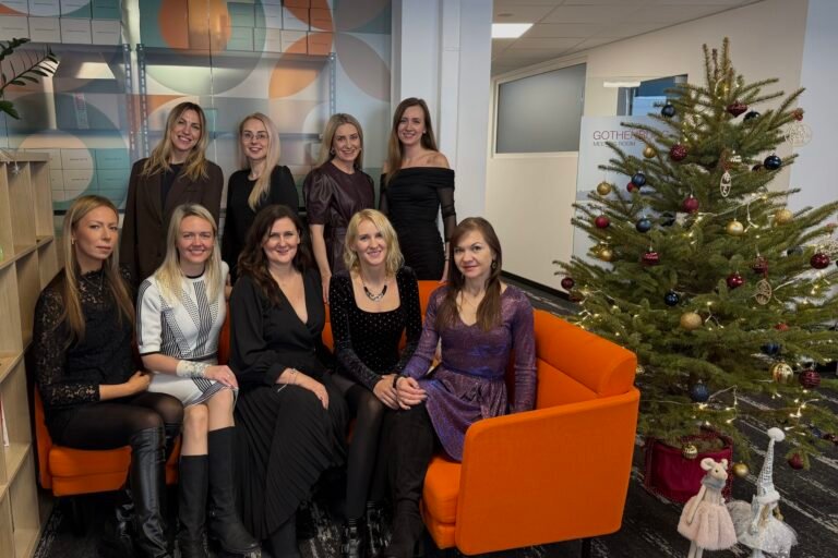 Monameda-visos kaledines